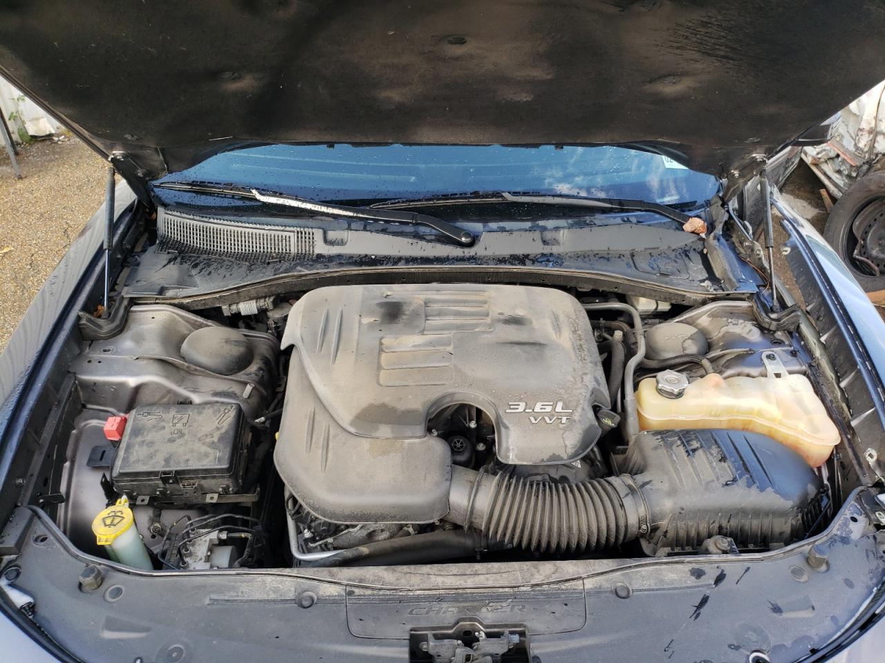 Photo 7 from auction – 2016 DODGE CHARGER SE with VIN 2C3CDXBG4GH174572