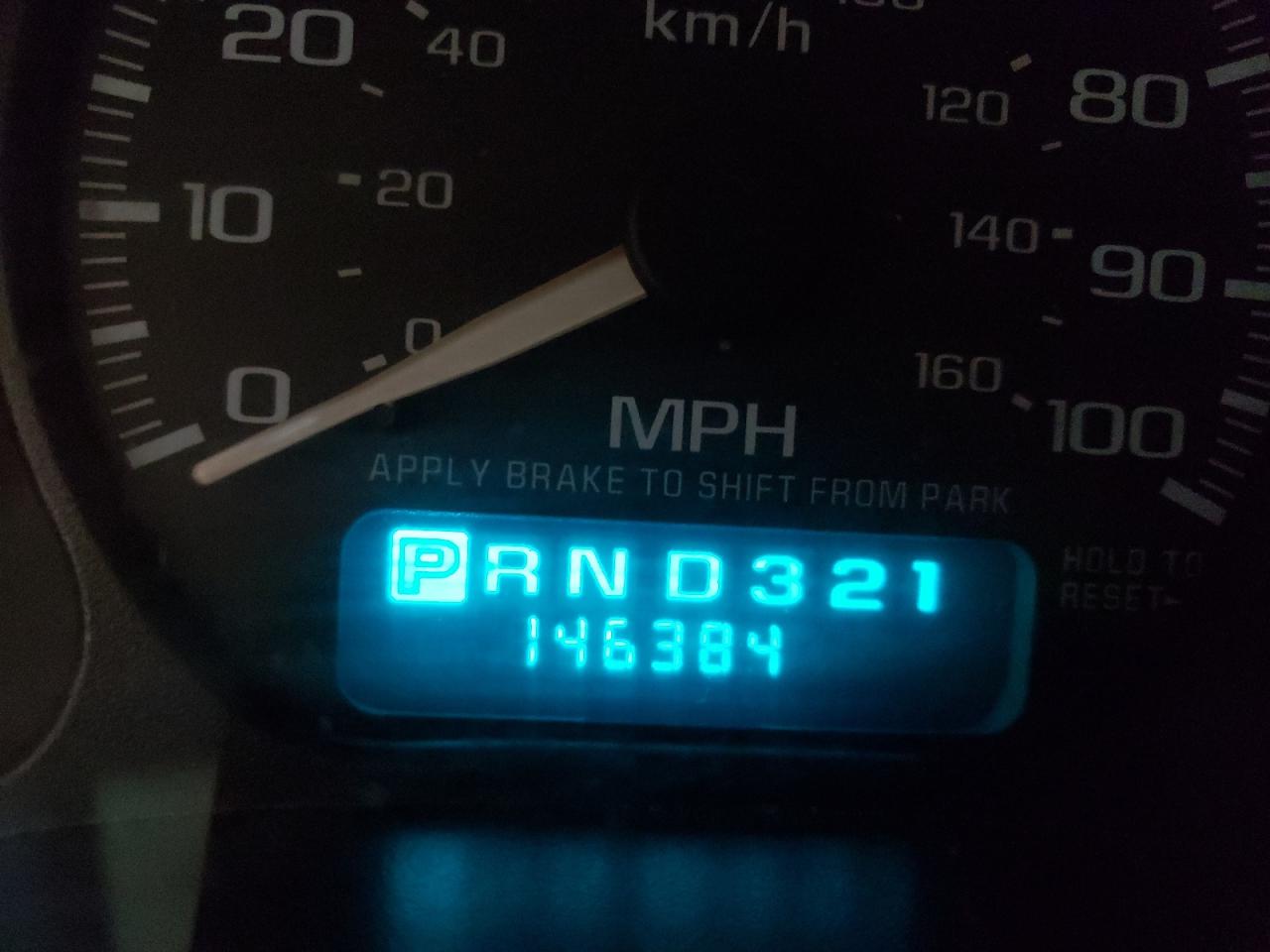 Photo 8 from auction – 2002 CHEVROLET AVALANCHE with VIN 3GNEK13T42G291829