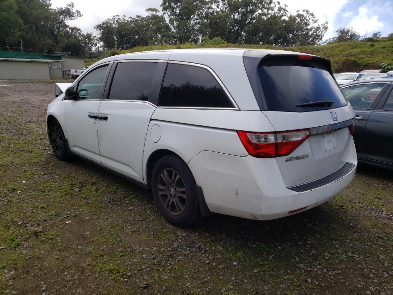 Photo 3 from auction – 2013 HONDA ODYSSEY LX with VIN 5FNRL5H23DB046673