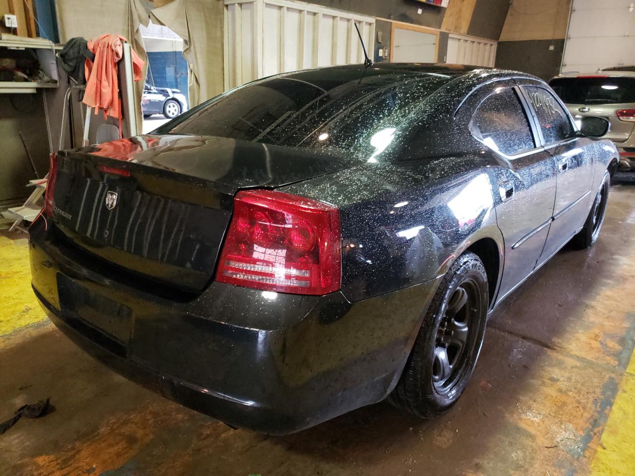 Photo 4 from auction – 2008 DODGE CHARGER with VIN 2B3LA43H58H279716