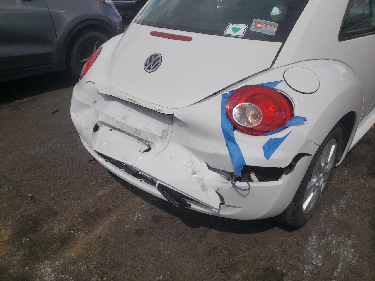 Photo 9 from auction – 2010 VOLKSWAGEN BEETLE with VIN 3VWPG3AGXAM002146