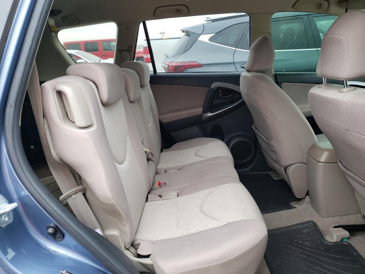 Photo 6 from auction – 2008 TOYOTA RAV4 with VIN JTMZD33V086073852