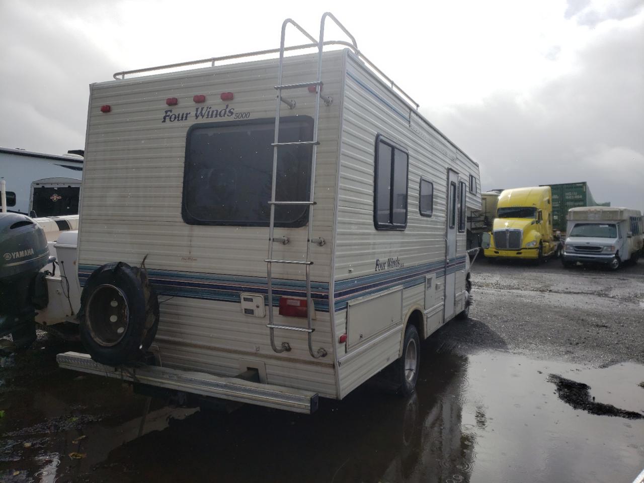 Photo 4 from auction – 1994 FORD FOURWINDS with VIN 1FDKE30G8PHB84023