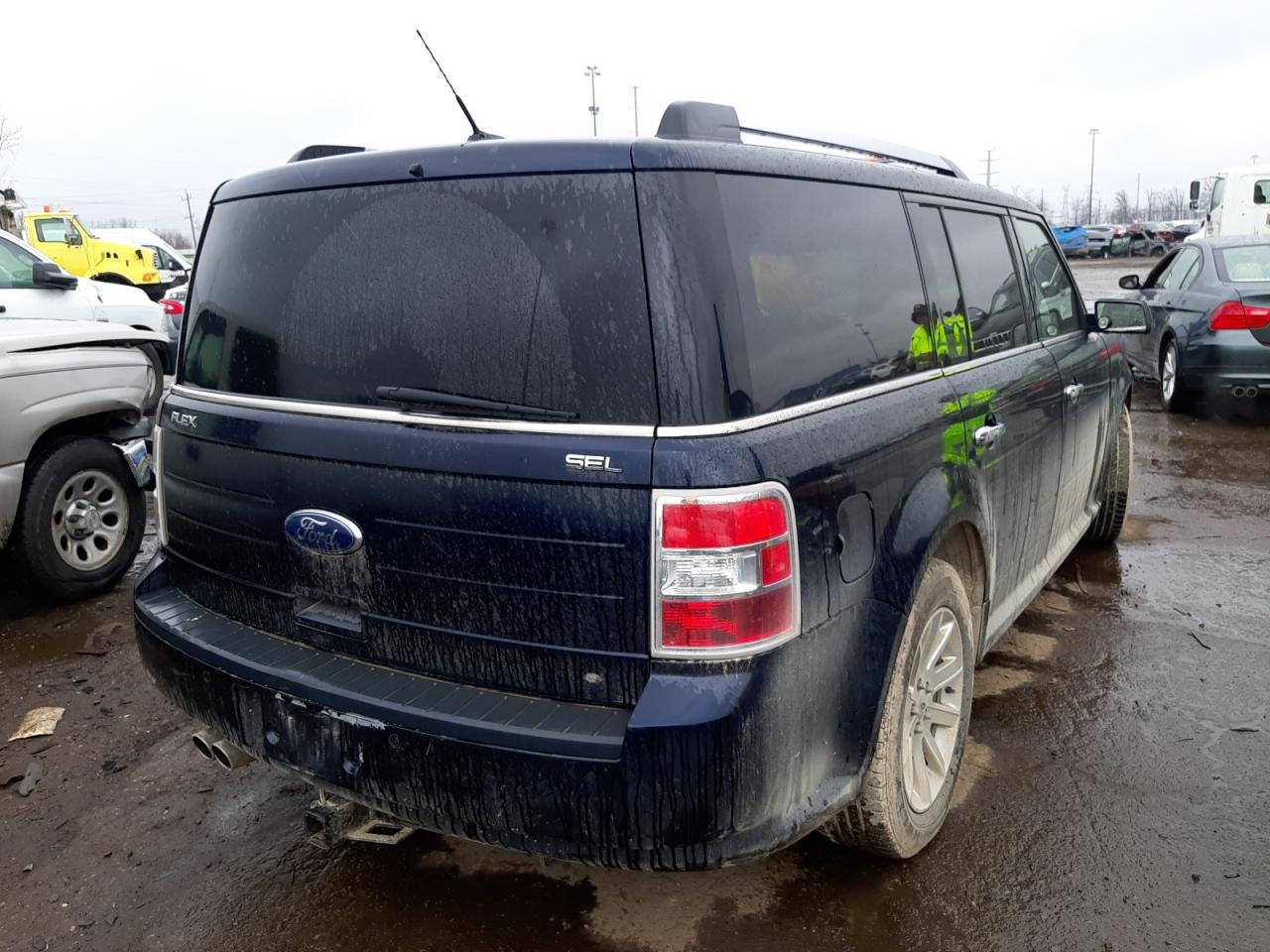 Photo 4 from auction – 2010 FORD FLEX SEL with VIN 2FMHK6CC1ABA31632