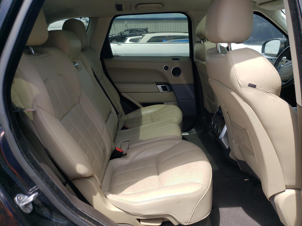 Photo 6 from auction – 2015 LAND ROVER RANGE ROVE with VIN SALWV2TF1FA610993