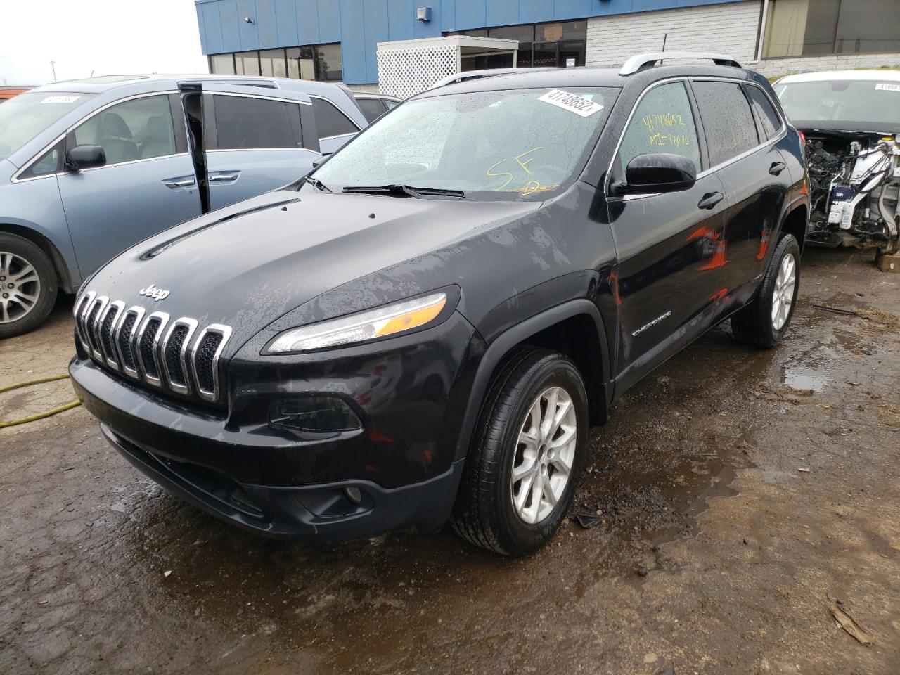 Photo 2 from auction – 2016 JEEP CHEROKEE L with VIN 1C4PJMCS4GW205893
