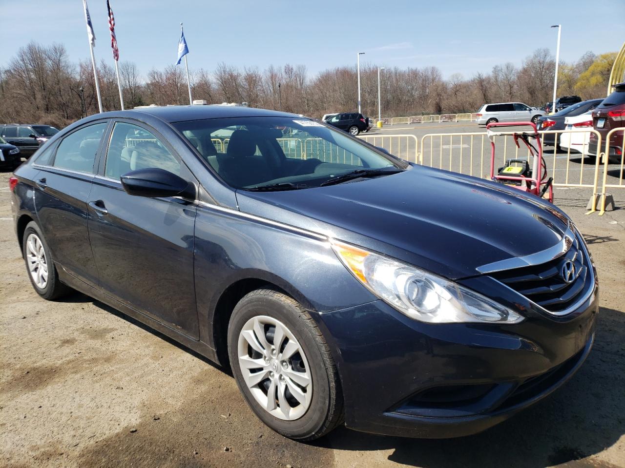 HYUNDAI SONATA GLS 2011 with VIN 5NPEB4AC1BH203405 - Photo from auction