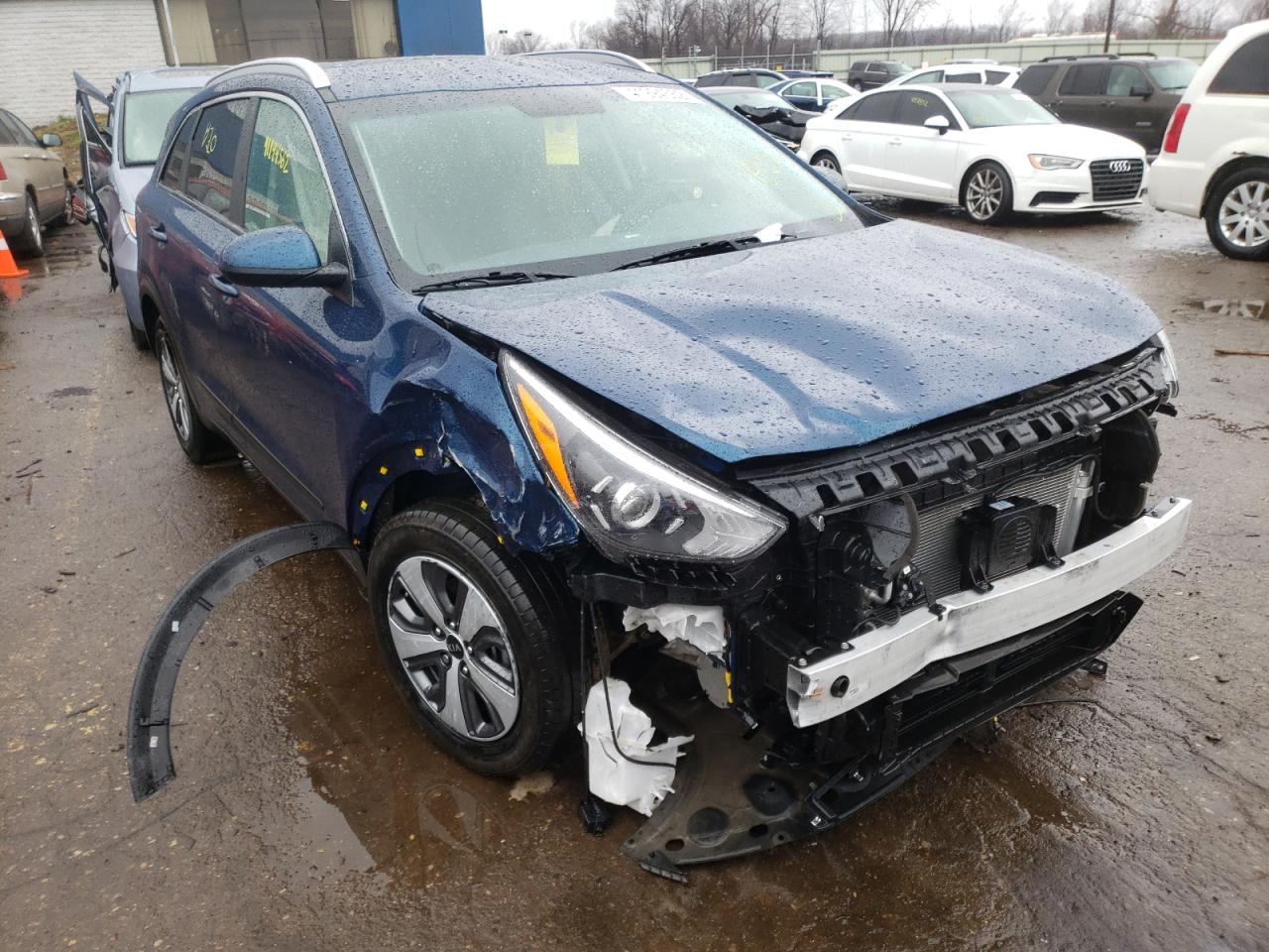 KIA NIRO LX 2021 with VIN KNDCB3LC7M5488550 - Photo from auction