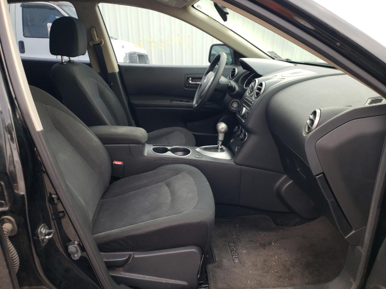 Photo 5 from auction – 2014 NISSAN ROGUE SELE with VIN JN8AS5MT8EW613184