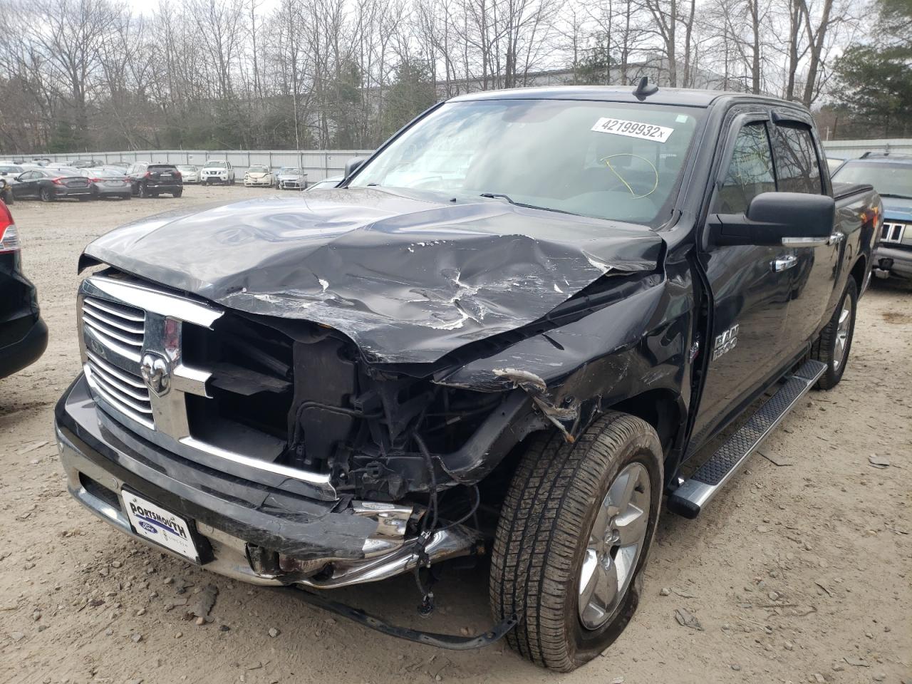Photo 2 from auction – 2017 RAM 1500 SLT with VIN 3C6RR7LT7HG641169