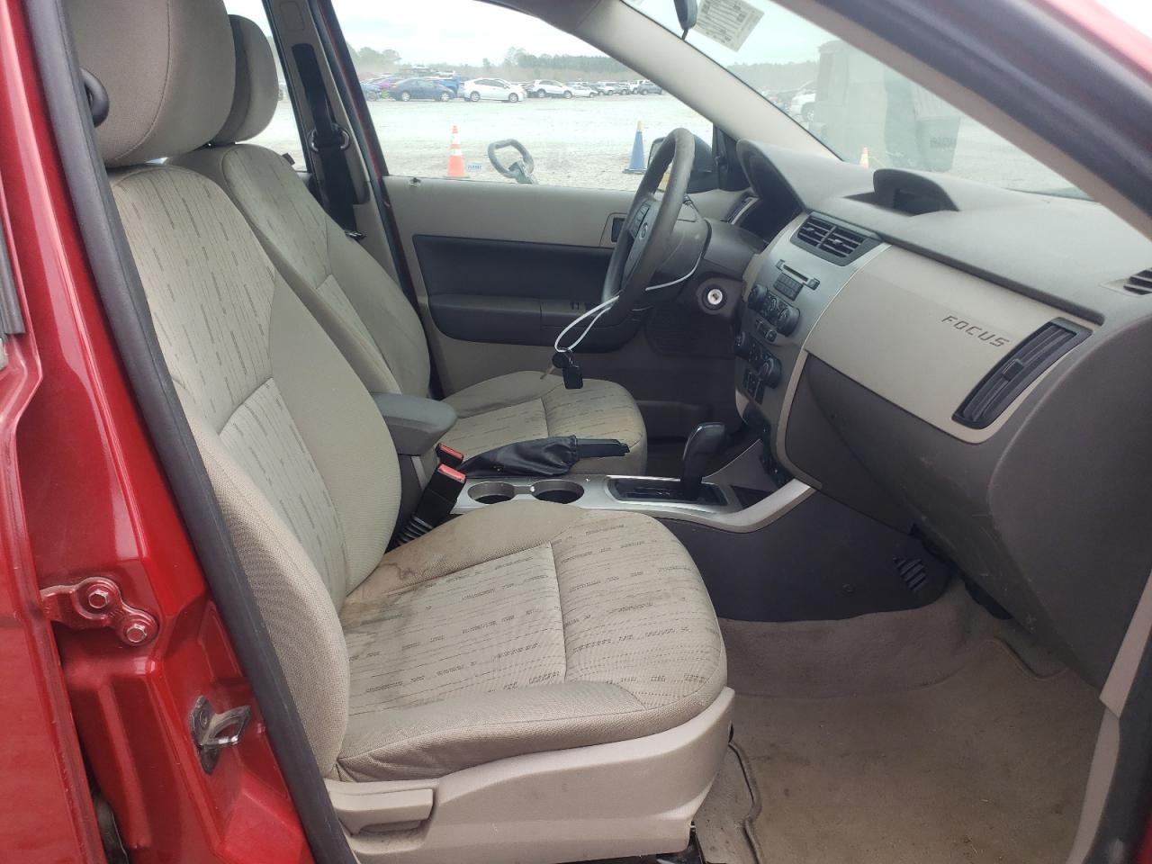 Photo 5 from auction – 2010 FORD FOCUS SE with VIN 1FAHP3FN9AW190209