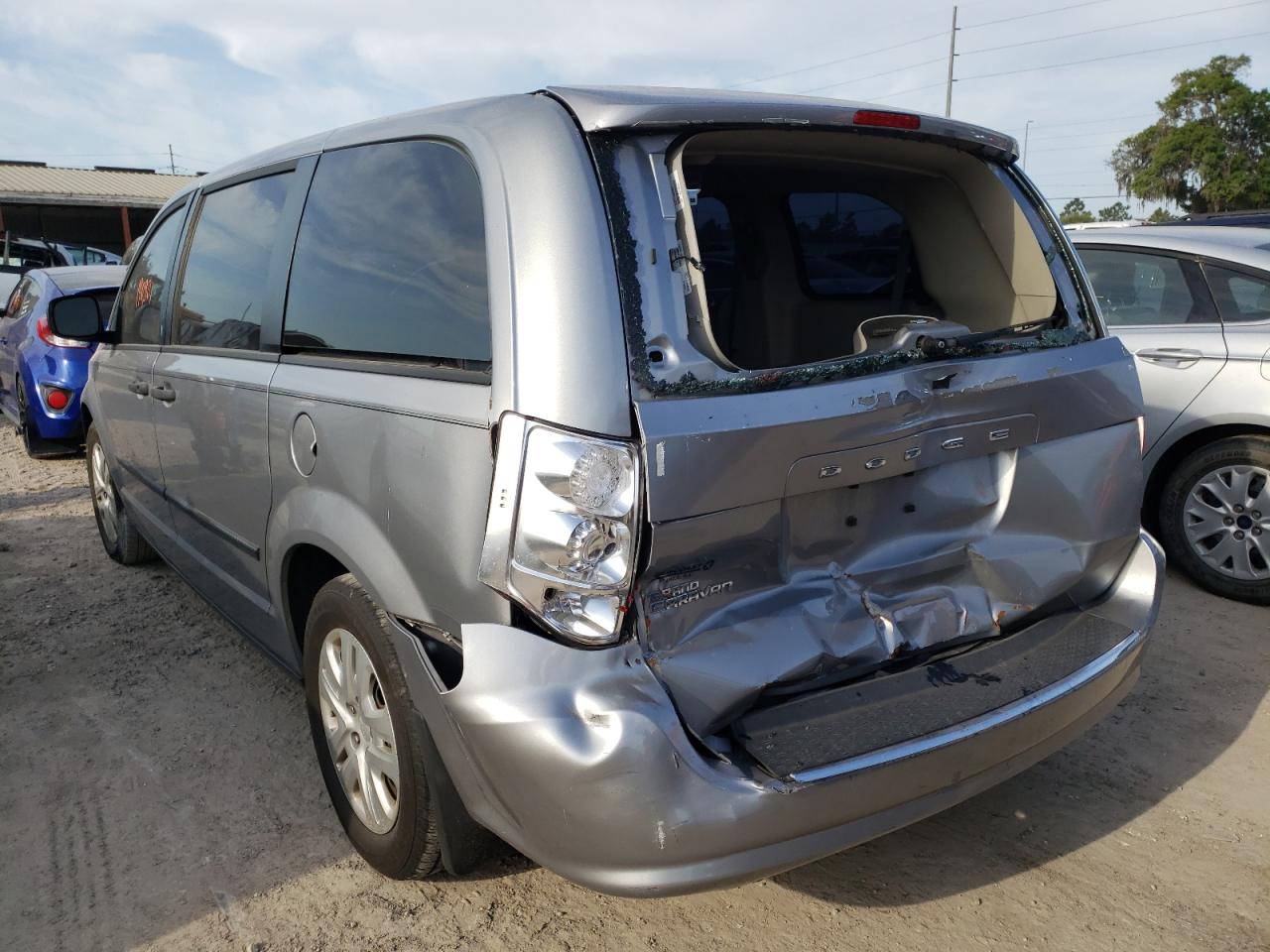 Photo 3 from auction – 2016 DODGE GRAND CARA with VIN 2C4RDGBG7GR204387