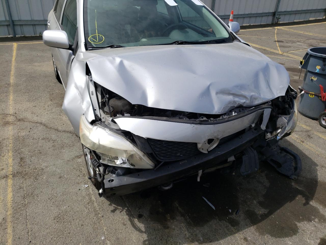 Zdjęcie 9 z aukcji – 2010 TOYOTA COROLLA BA z VIN 2T1BU4EE9AC214260