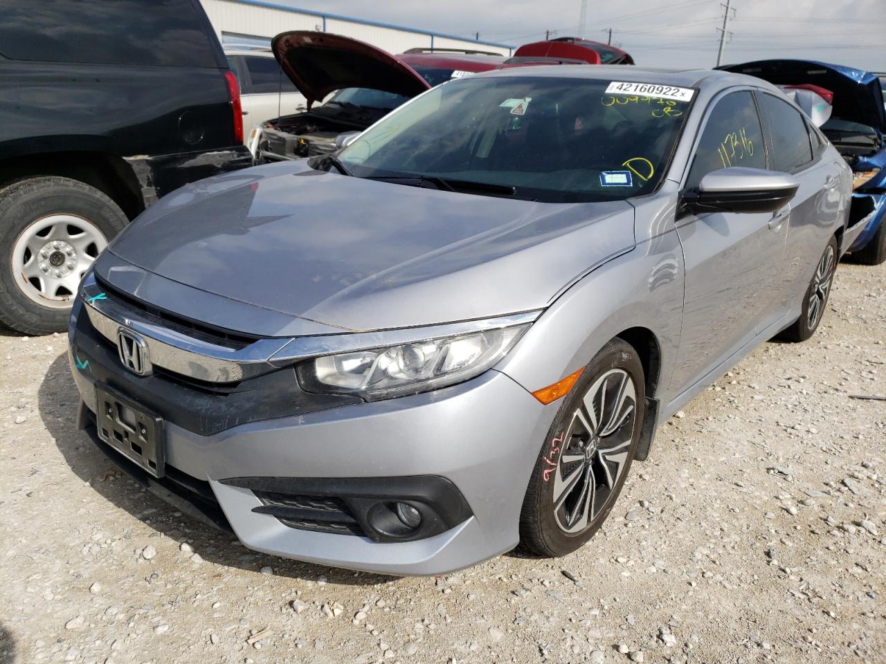 Photo 2 from auction – 2016 HONDA CIVIC EXL with VIN 19XFC1F75GE009970
