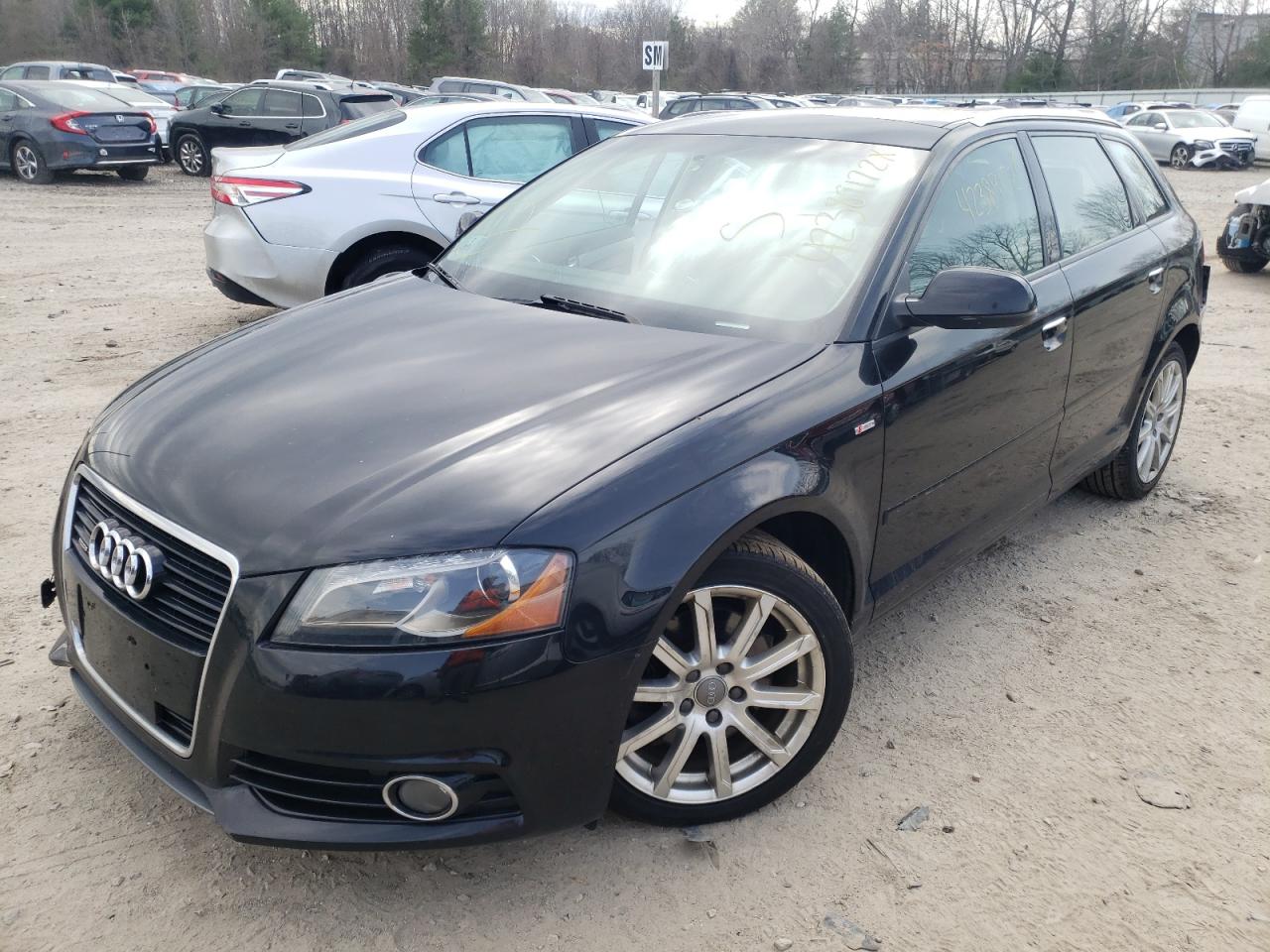 Photo 2 from auction – 2013 AUDI A3 PREMIUM with VIN WAUMFAFM1DA013014