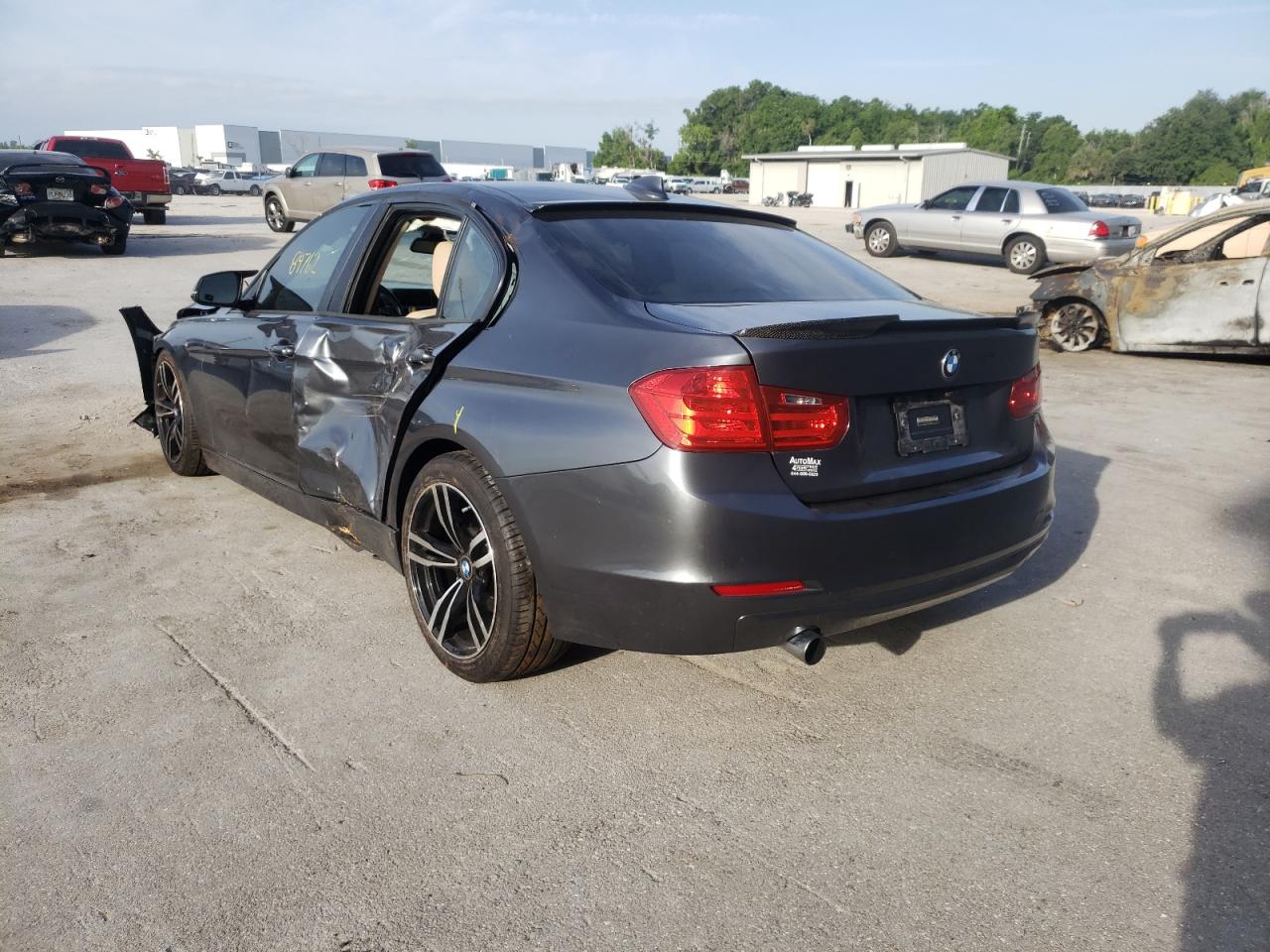 Photo 3 from auction – 2014 BMW 320 I with VIN WBA3B1G57ENS78075