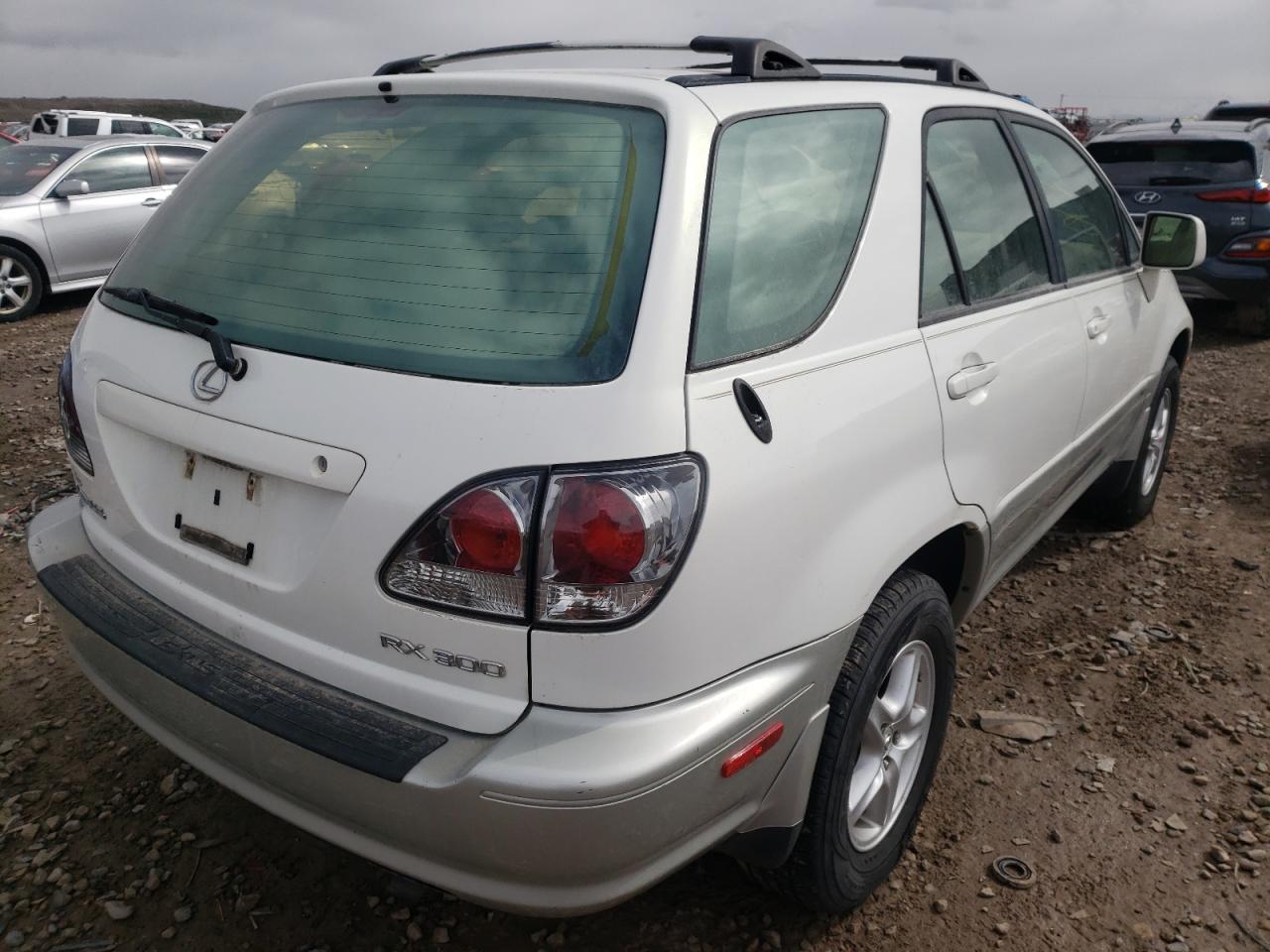 Photo 4 from auction – 2001 LEXUS RX 300 with VIN JTJHF10U510217911