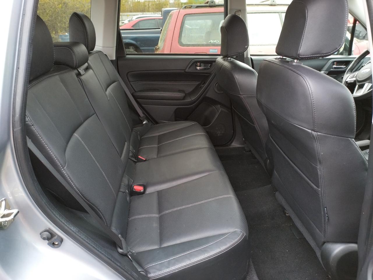 Photo 6 from auction – 2017 SUBARU FORESTER 2 with VIN JF2SJAWCXHH434695