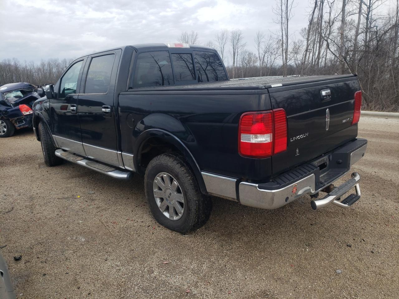 Photo 3 from auction – 2006 LINCOLN MARK LT with VIN 5LTPW18586FJ00692