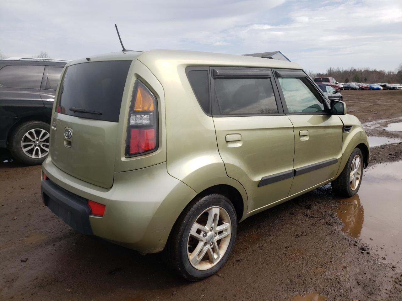 Photo 4 from auction – 2010 KIA SOUL + with VIN KNDJT2A26A7192346