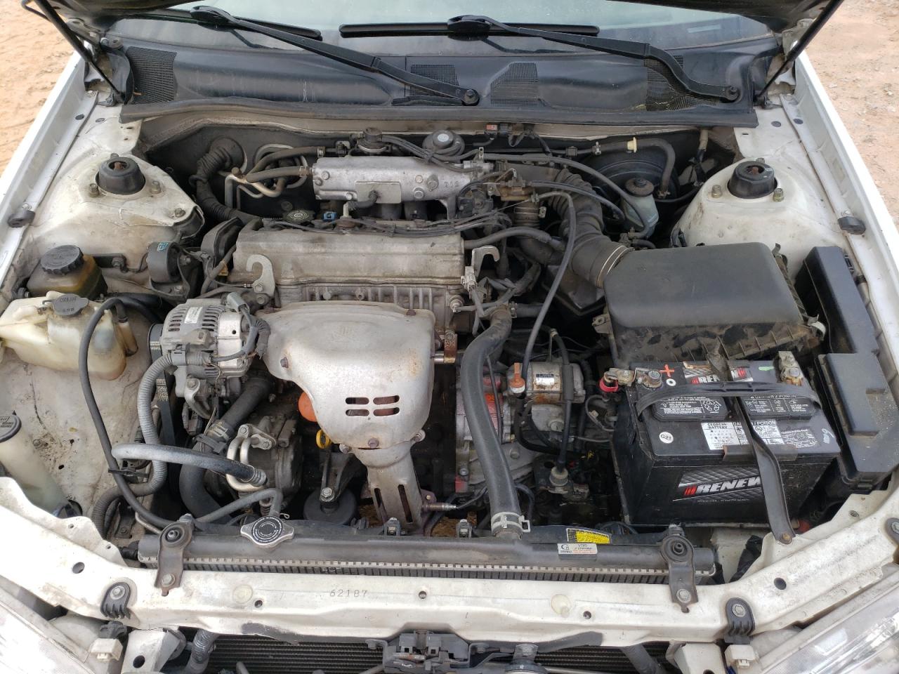 Photo 7 from auction – 2000 TOYOTA CAMRY CE with VIN 4T1BG22K0YU955976