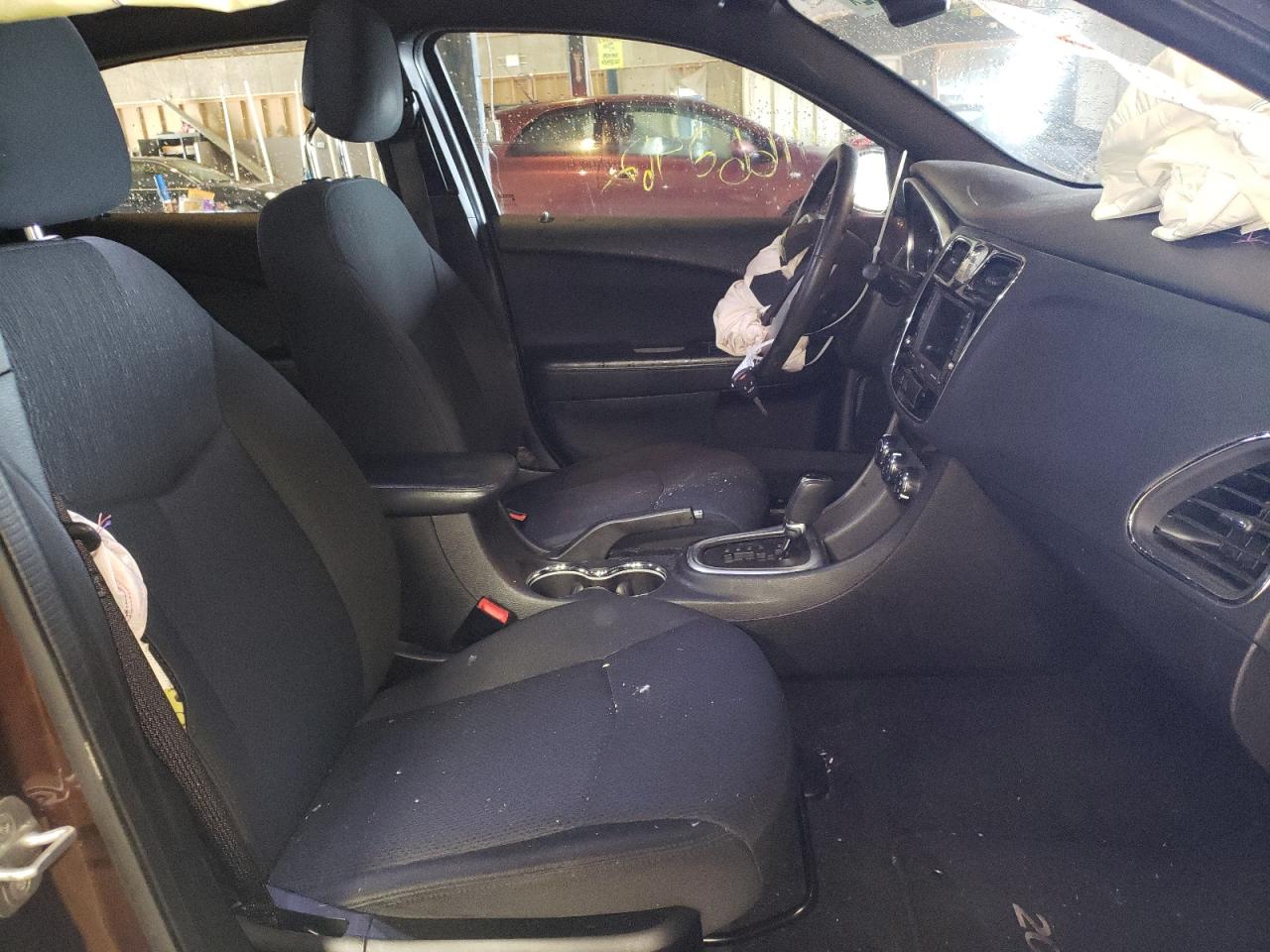 Foto 5 de la subasta – 2012 CHRYSLER 200 TOURIN con VIN 1C3CCBBB2CN169401