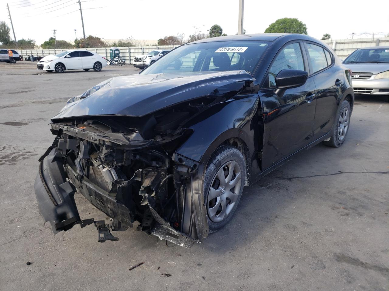 Photo 2 from auction – 2015 MAZDA 3 SPORT with VIN 3MZBM1K73FM156775