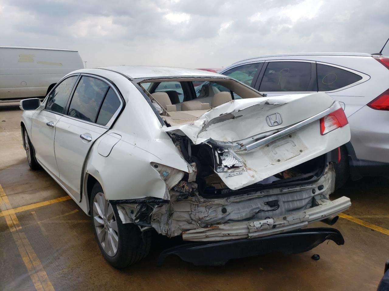 Photo 3 from auction – 2014 HONDA ACCORD EX with VIN 1HGCR2F75EA030388