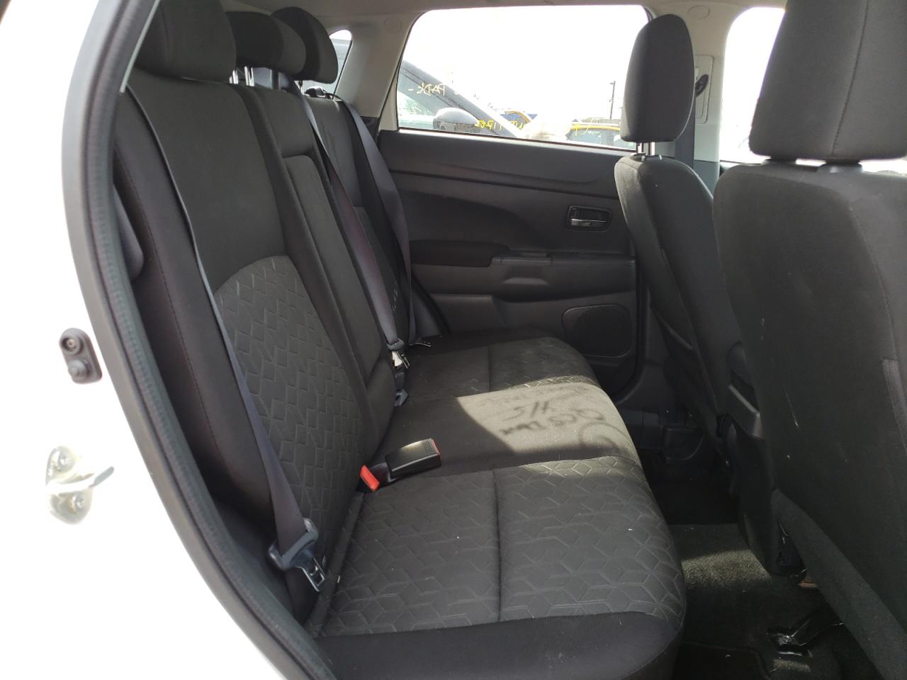 Photo 6 from auction – 2020 MITSUBISHI OUTLANDER with VIN JA4AP3AU5LU016253