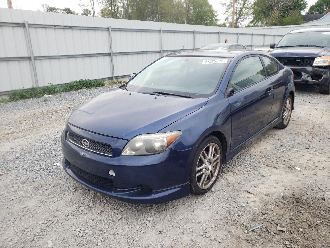 Photo 2 from auction – 2005 TOYOTA SCION TC with VIN JTKDE167050011934