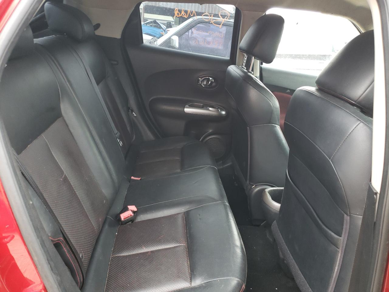 Photo 6 from auction – 2011 NISSAN JUKE S with VIN JN8AF5MR7BT004397