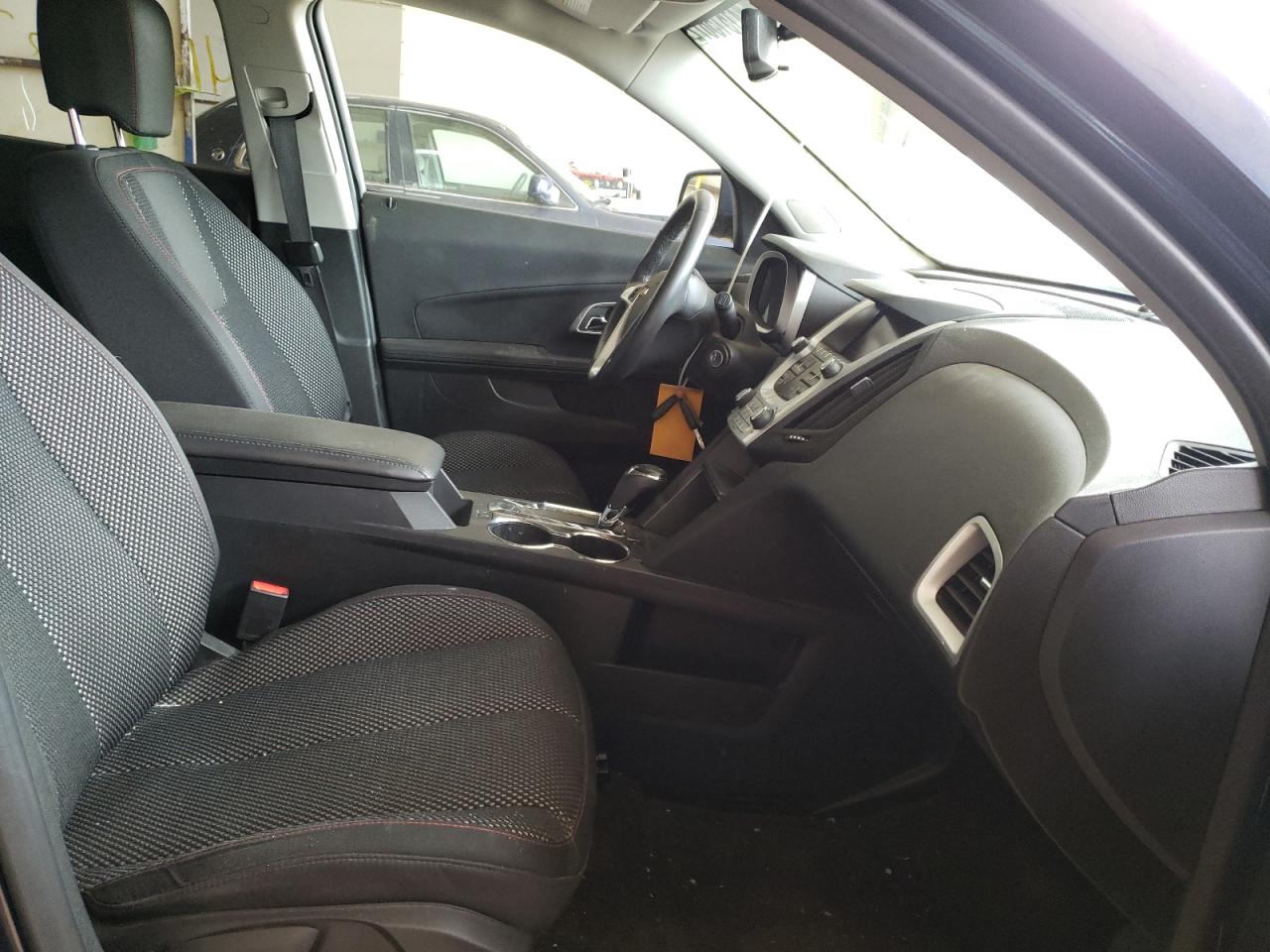 Photo 5 from auction – 2016 CHEVROLET EQUINOX LT with VIN 2GNFLFEK2G6261248