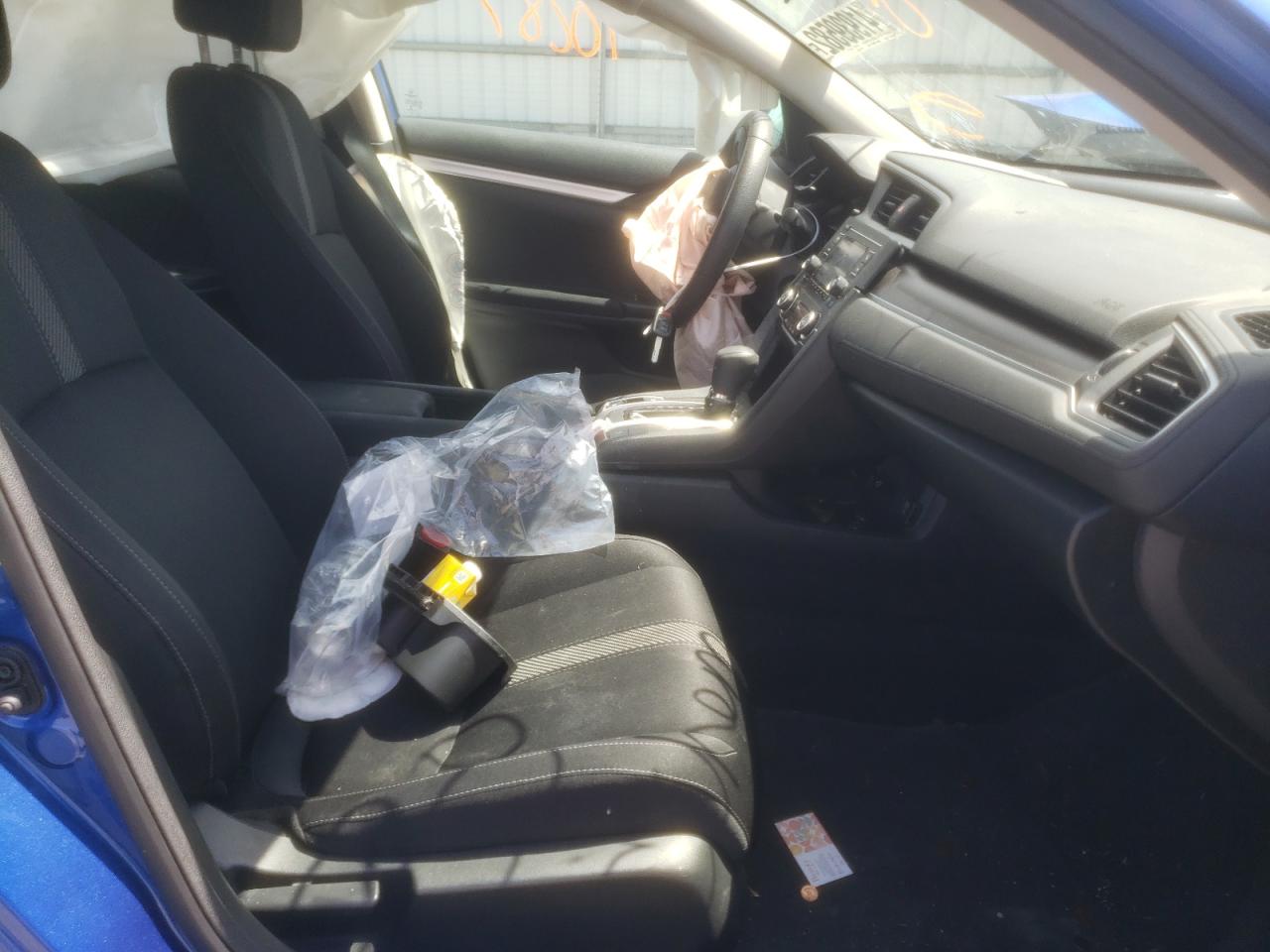 Photo 5 from auction – 2016 HONDA CIVIC LX with VIN 19XFC2F57GE053490