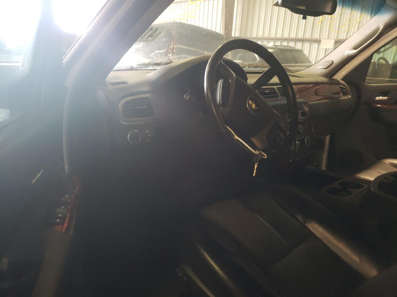Photo 9 from auction – 2012 CHEVROLET SUBURBAN C with VIN 1GNSCJE07CR210696
