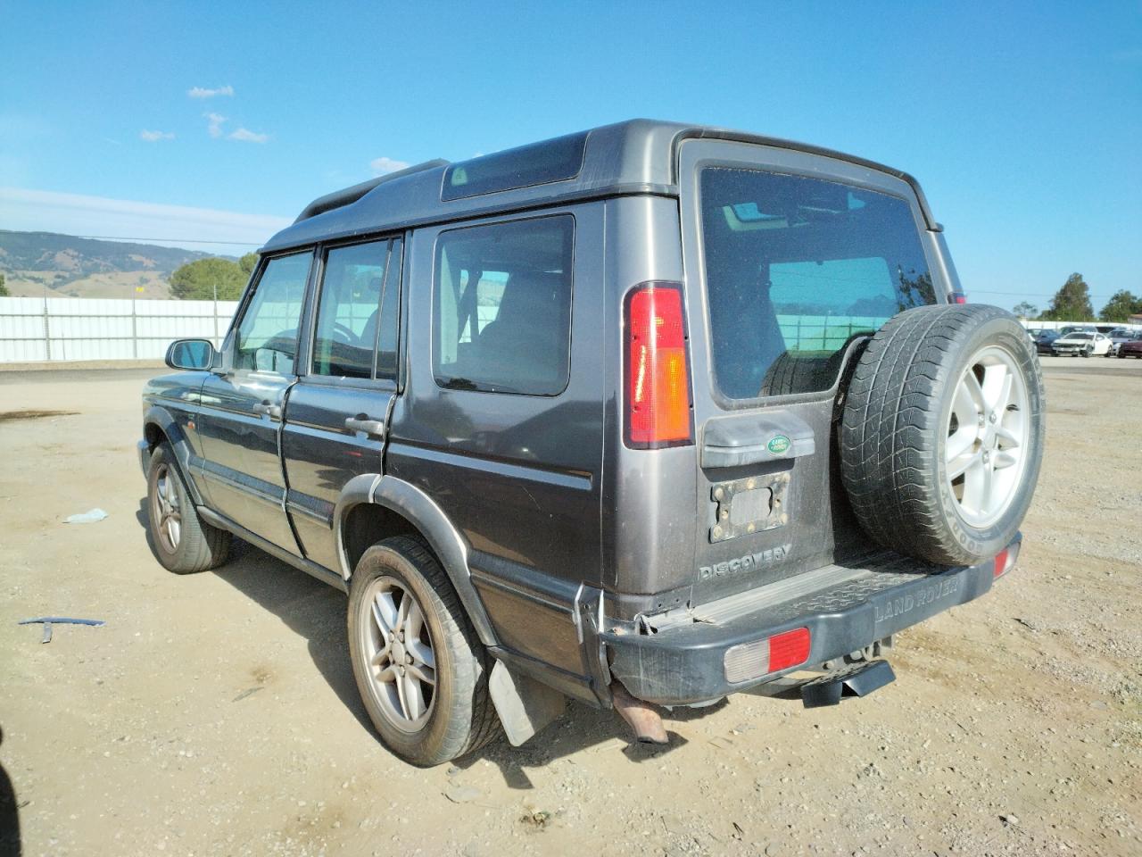 Photo 3 from auction – 2004 LAND ROVER DISCOVERY with VIN SALTW19414A850834