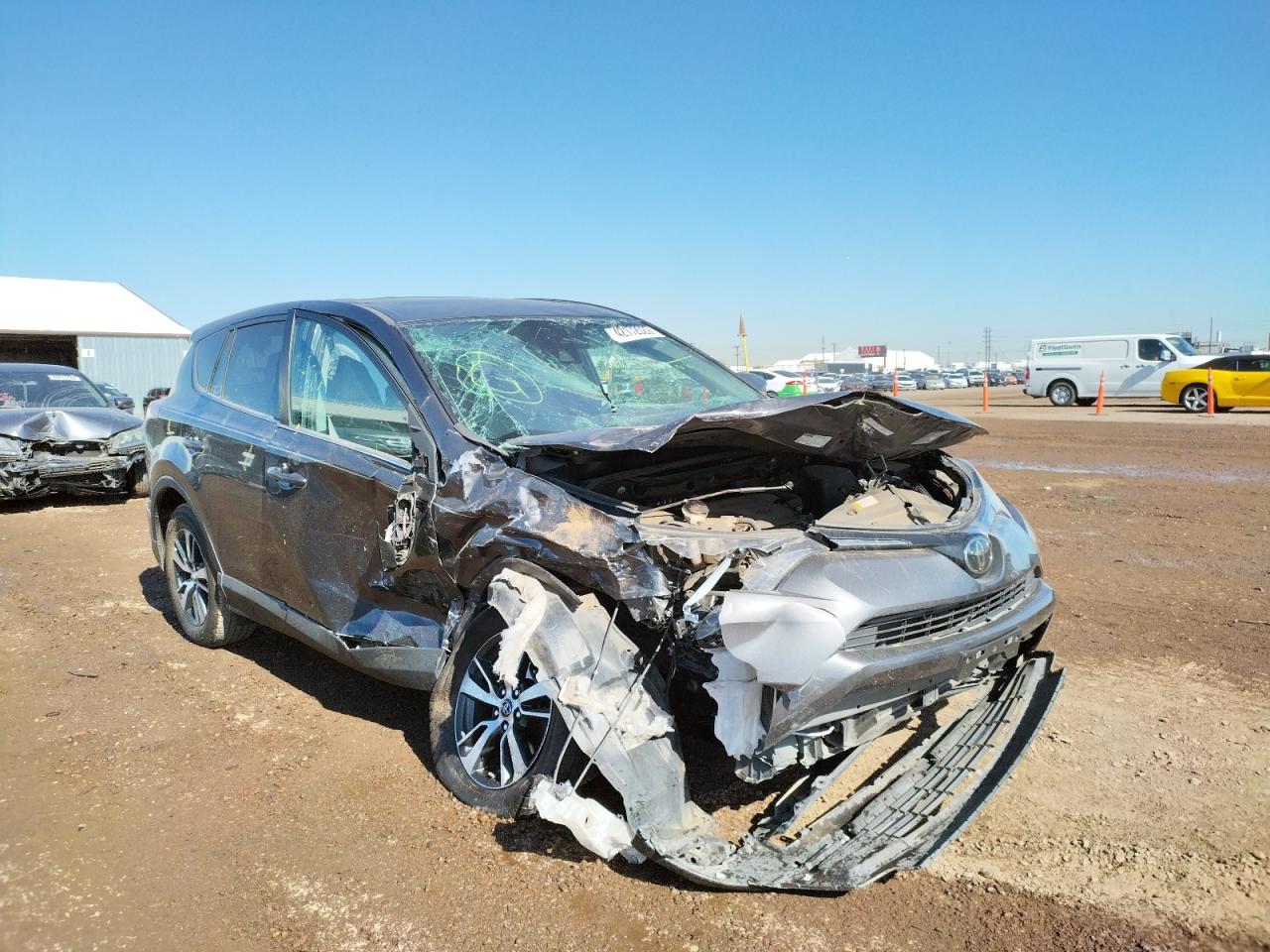 Photo 9 from auction – 2018 TOYOTA RAV4 ADVEN with VIN 2T3WFREV2JW466818