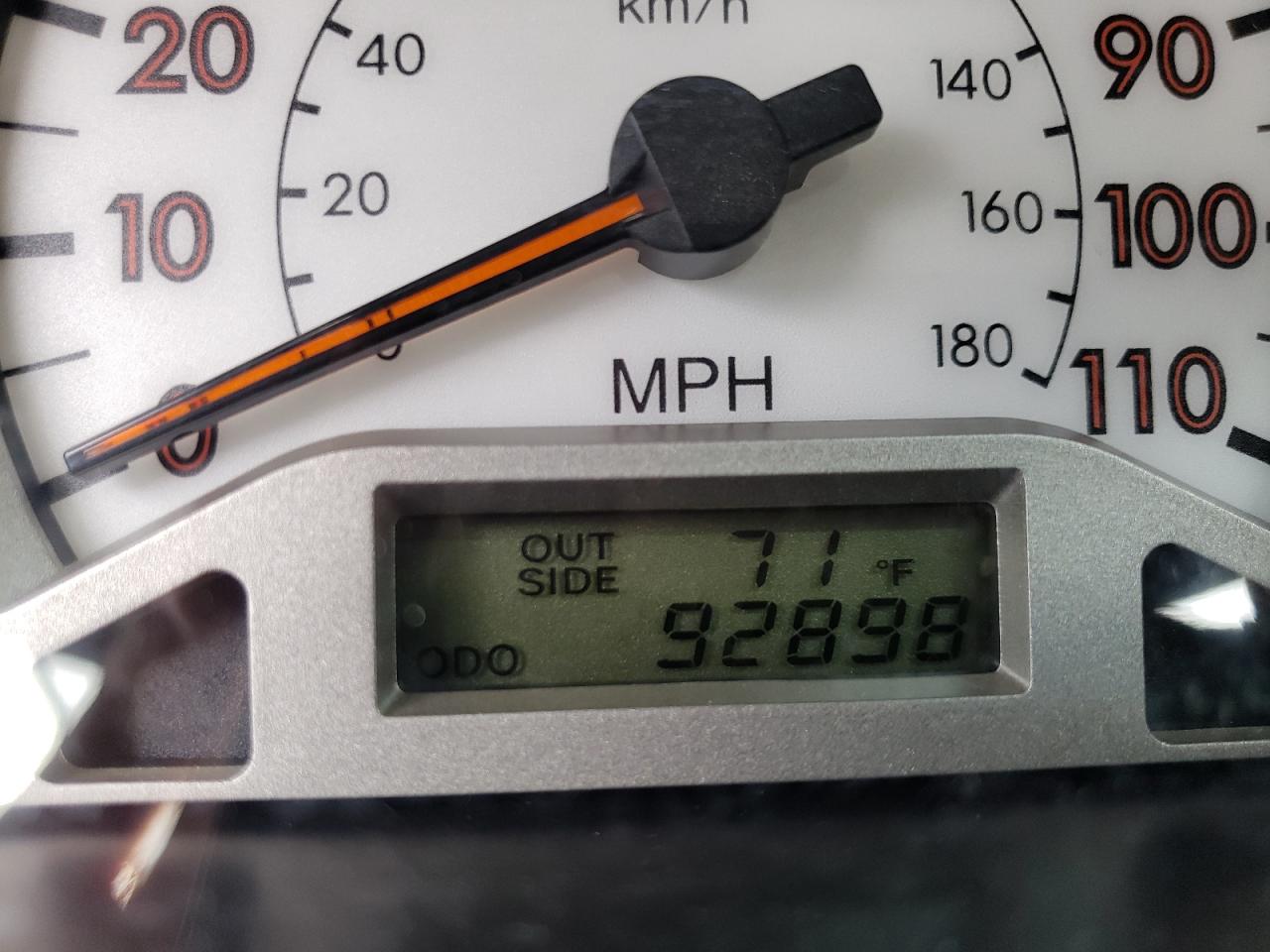 Photo 8 from auction – 2006 TOYOTA COROLLA CE with VIN 2T1BR32E76C603454