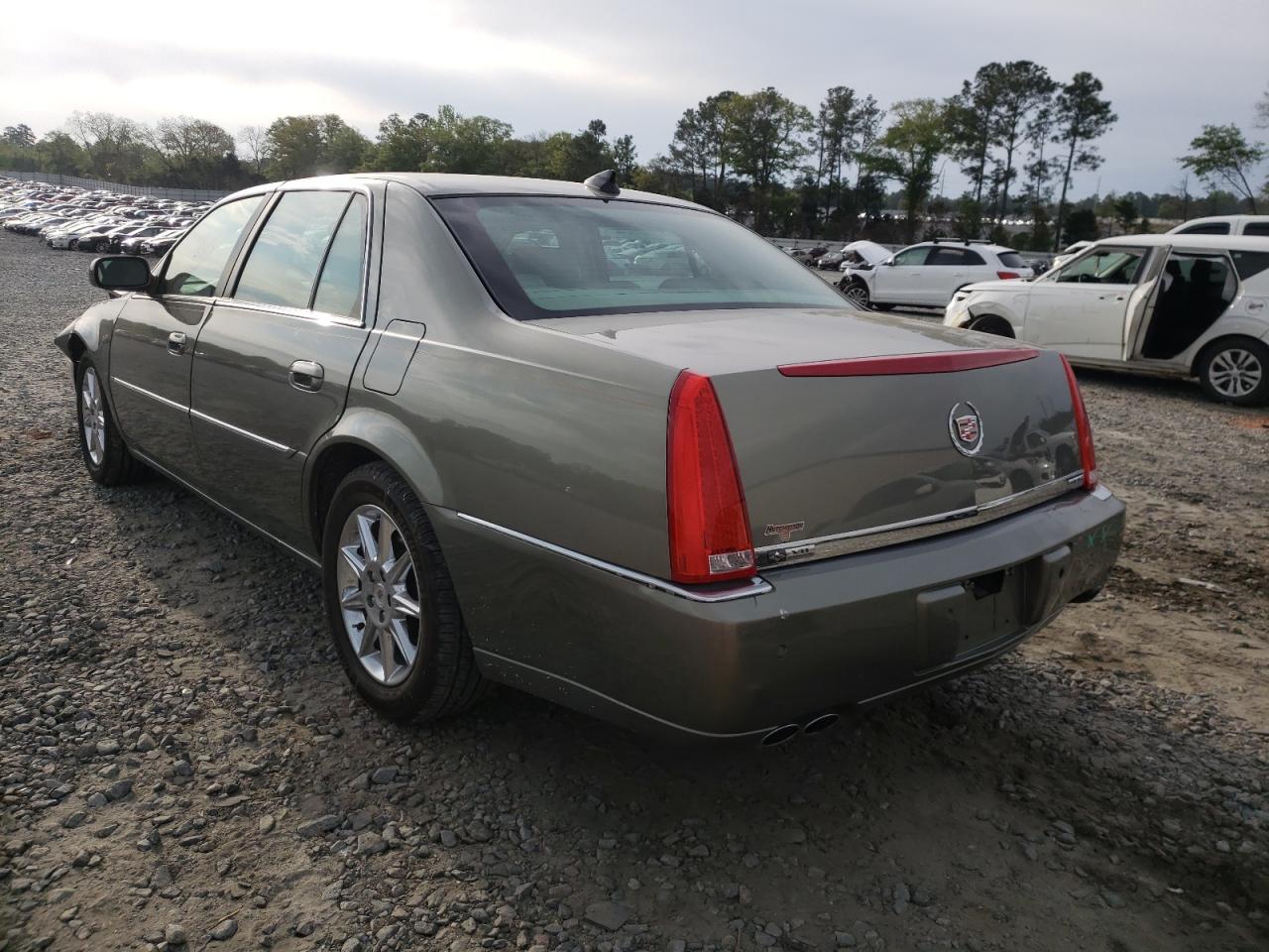 Photo 3 from auction – 2011 CADILLAC DTS LUXURY with VIN 1G6KD5E65BU121323