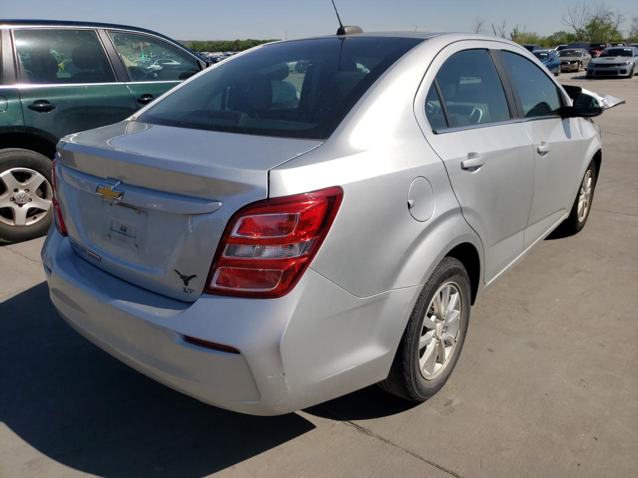 Photo 4 from auction – 2017 CHEVROLET SONIC LT with VIN 1G1JD5SB0H4164480
