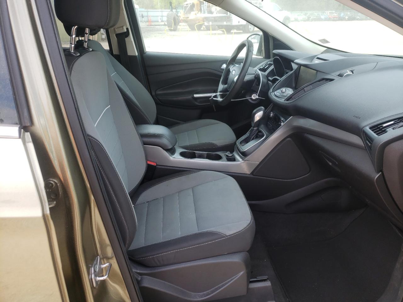 Photo 5 from auction – 2013 FORD ESCAPE SE with VIN 1FMCU0GX7DUD91145