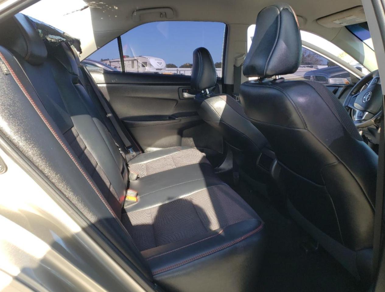 Photo 6 from auction – 2017 TOYOTA CAMRY LE with VIN 4T1BF1FK3HU777861