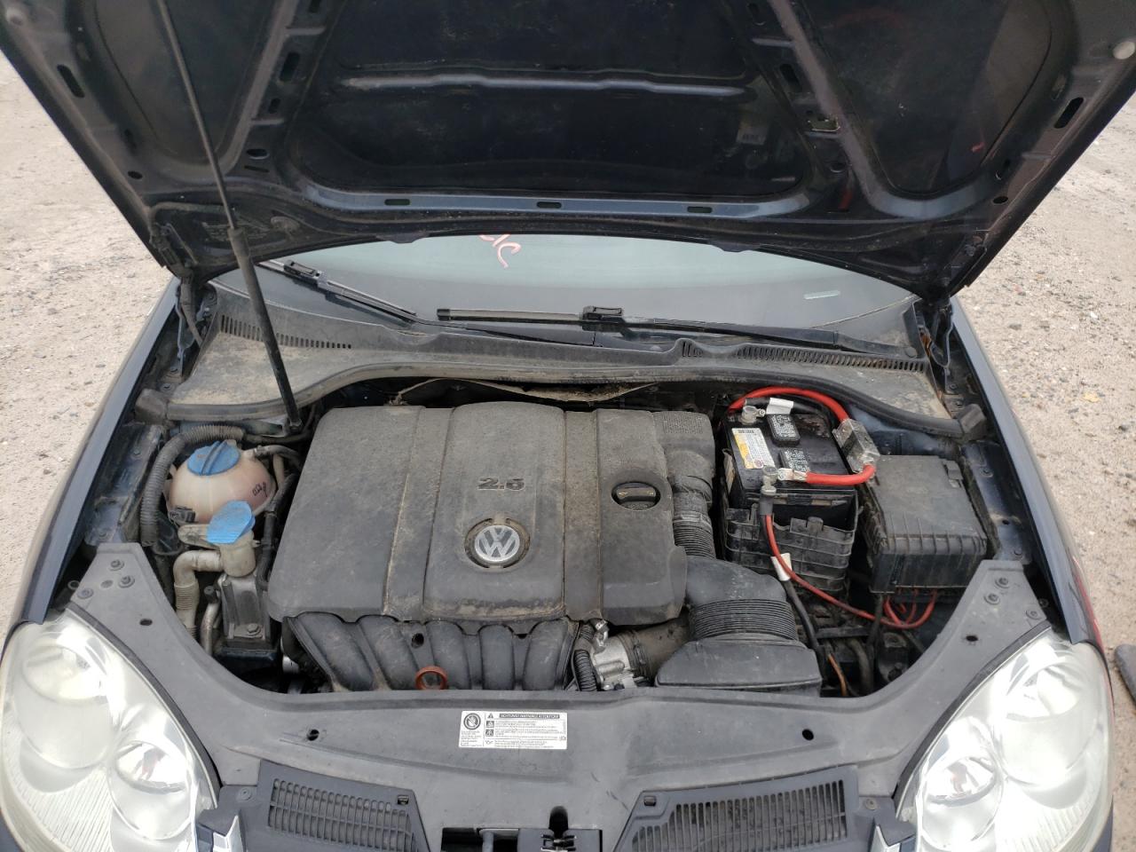 Photo 7 from auction – 2010 VOLKSWAGEN JETTA S with VIN 3VWJZ7AJ2AM079791