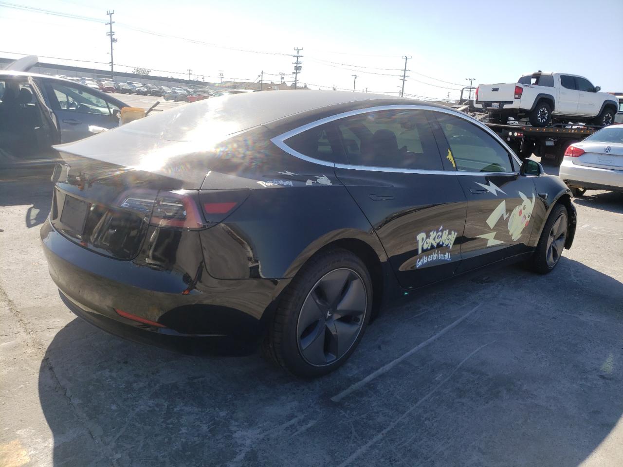 Photo 4 from auction – 2019 TESLA MODEL 3 with VIN 5YJ3E1EA0KF415751
