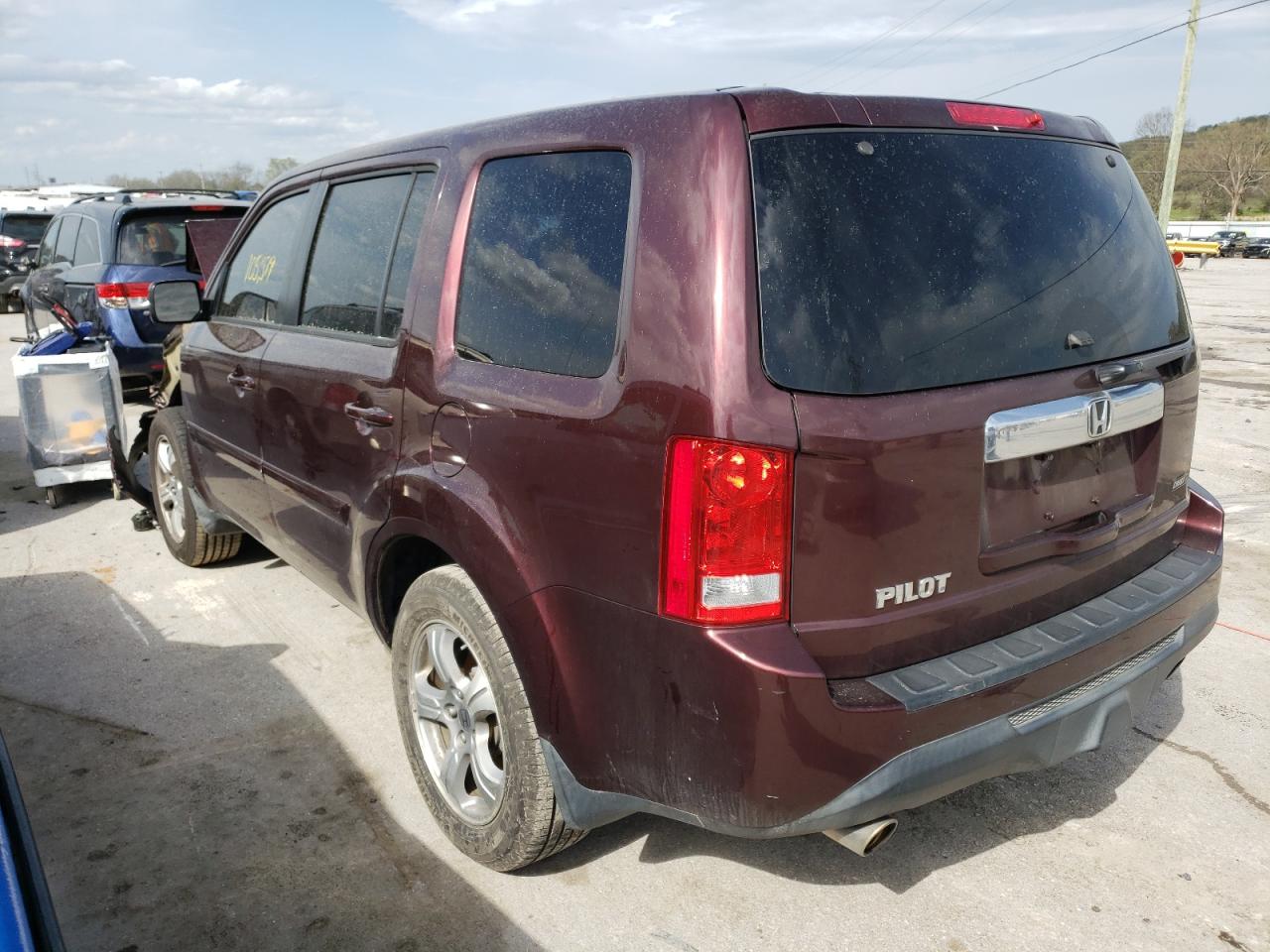 Photo 3 from auction – 2012 HONDA PILOT EXL with VIN 5FNYF3H51CB006933