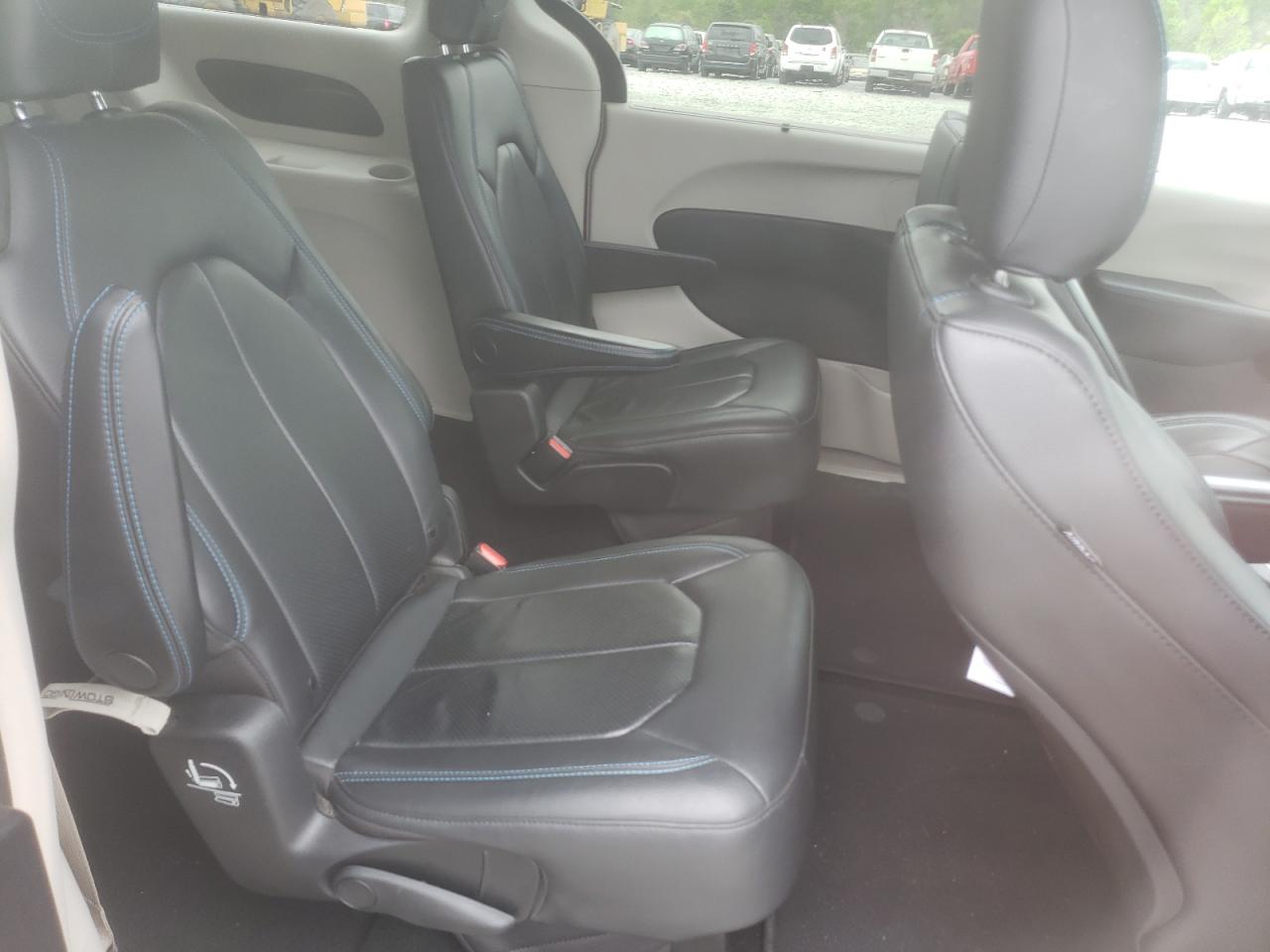 Photo 6 from auction – 2021 CHRYSLER PACIFICA T with VIN 2C4RC1BG1MR524185