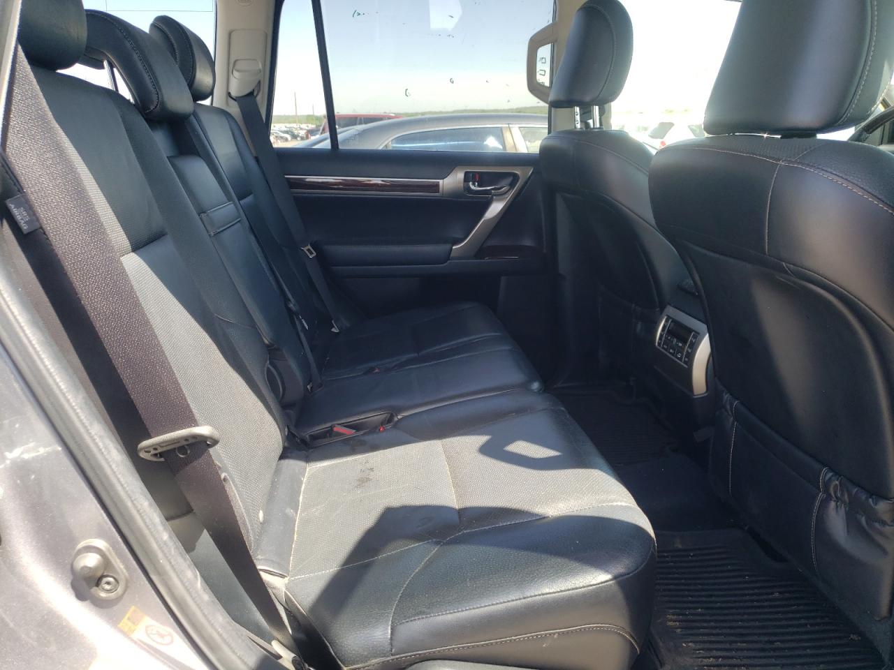 Photo 6 from auction – 2015 LEXUS GX 460 with VIN JTJBM7FX1F5099530