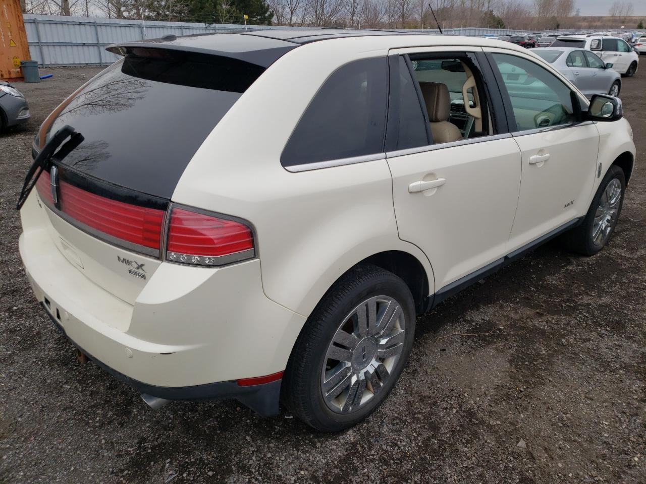 Photo 4 from auction – 2008 LINCOLN MKX with VIN 2LMDU88C18BJ07569