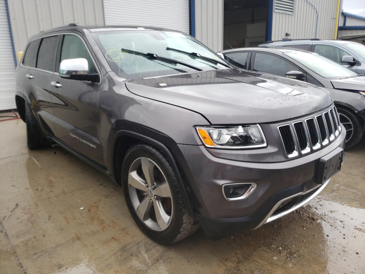 JEEP GRAND CHER 2015 with VIN 1C4RJFBGXFC611453 - Photo from auction