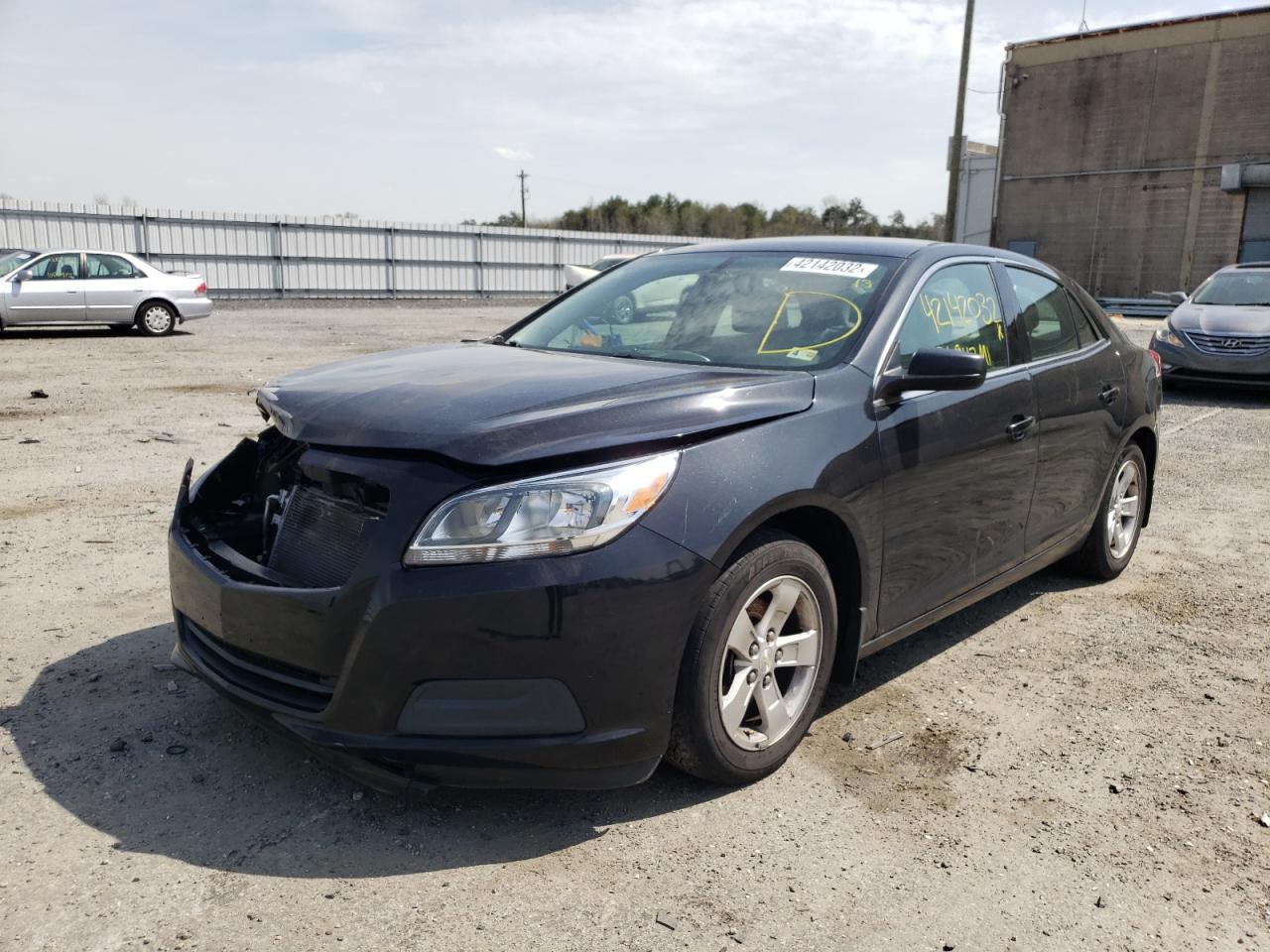 Photo 2 from auction – 2013 CHEVROLET MALIBU LS with VIN 1G11B5SA1DF235018