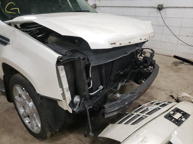 Photo 9 from auction – 2012 CADILLAC ESCALADE L with VIN 1GYS4BEF0CR170049
